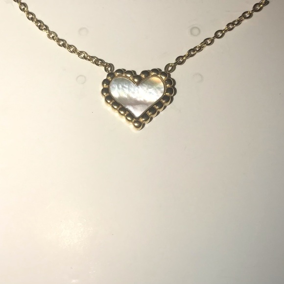Mother of Pearl Dainty Heart Iridescent Shell Feminine Romance 18K Gold Necklace - Picture 7 of 17